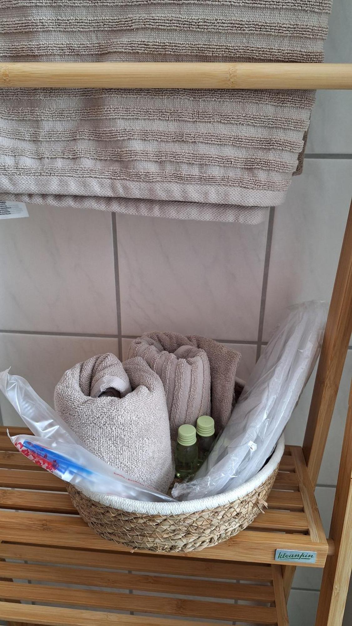 Stylisches Appartement Im Jugendstil-Viertel Chemnitz Esterno foto